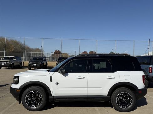 New 2025 Ford Bronco Sport Outer Banks w/ Outer Banks Tech Package+ image 26