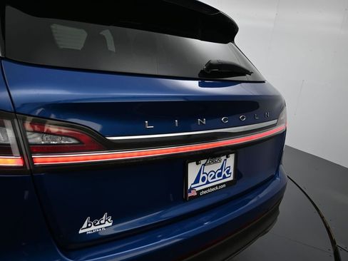 Used 2021 Lincoln Nautilus FWD w/ Equipment Group 101A image 22