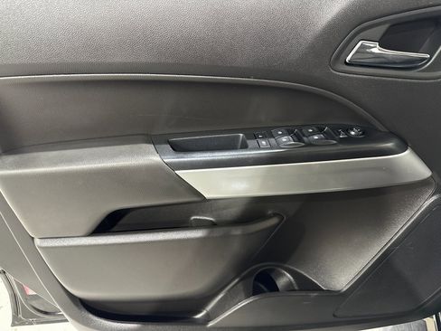 Used 2021 Chevrolet Colorado ZR2 image 17