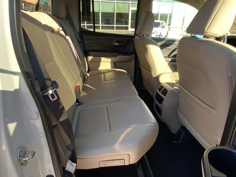 Used 2019 Honda Ridgeline RTL-T image 16