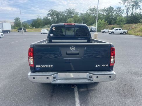 Used 2019 Nissan Frontier SV w/ Value Truck Package AWD/4WD image 6