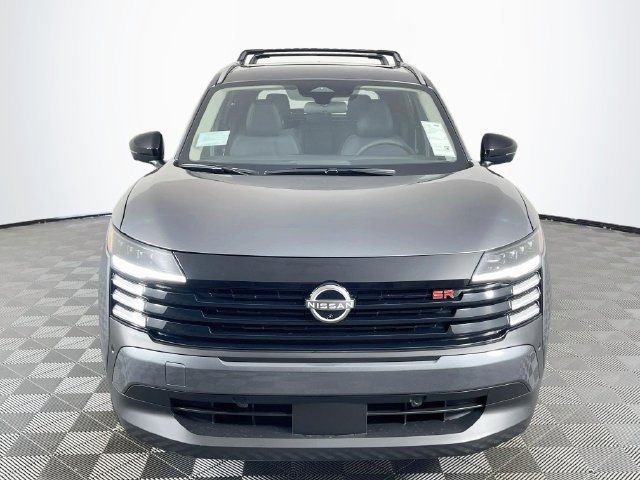 New 2027 Nissan Kicks SR w/ SR Premium Package FWD image 3