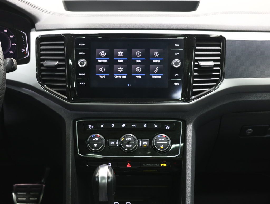 Used 2023 Volkswagen Atlas Cross Sport SEL Premium R-Line AWD/4WD image 19