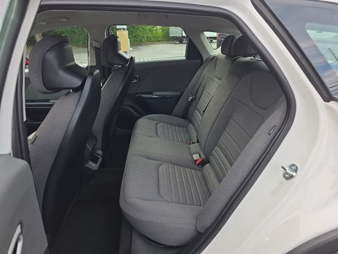 Used 2025 Kia K4 EX FWD image 12