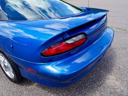 Used 1996 Chevrolet Camaro Z28 RWD image 40