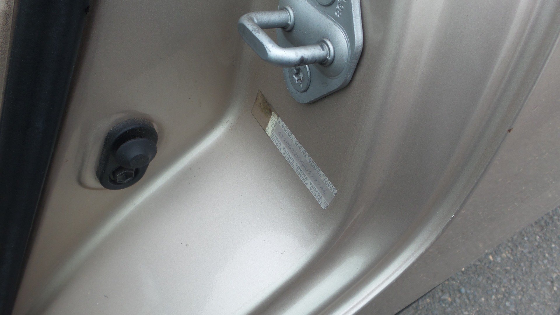 Used 1998 Toyota Camry LE FWD image 27