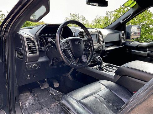 Used 2018 Ford F150 XLT w/ Equipment Group 302A Luxury image 18