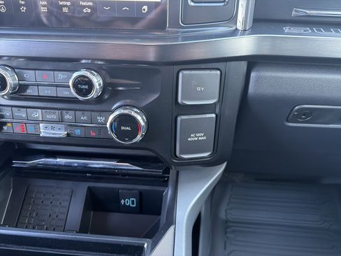 Used 2026 Ford F350 Lariat w/ Black Appearance Package image 53