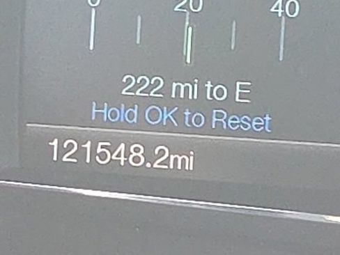 Used 2017 Ford Explorer XLT w/ Equipment Group 202A FWD image 11