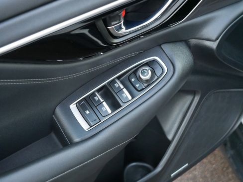 Used 2023 Subaru Outback Limited image 19