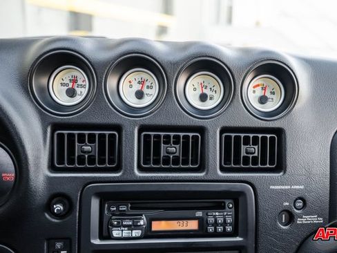 Used 2000 Dodge Viper GTS RWD image 16