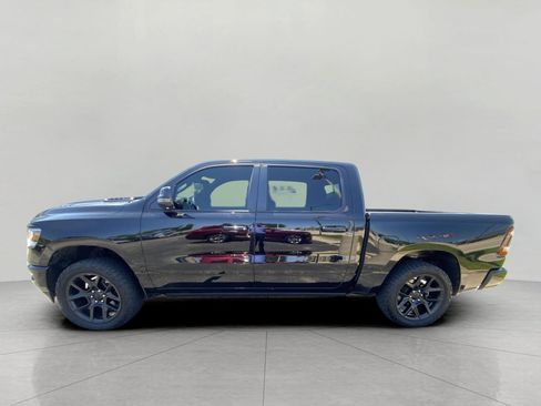 Used 2023 RAM 1500 Laramie AWD/4WD image 5