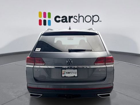 Used 2022 Volkswagen Atlas SE w/ Panoramic Sunroof Package image 4