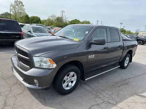 Used 2016 RAM 1500 Express image 10