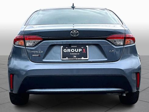 Used 2020 Toyota Corolla LE image 4
