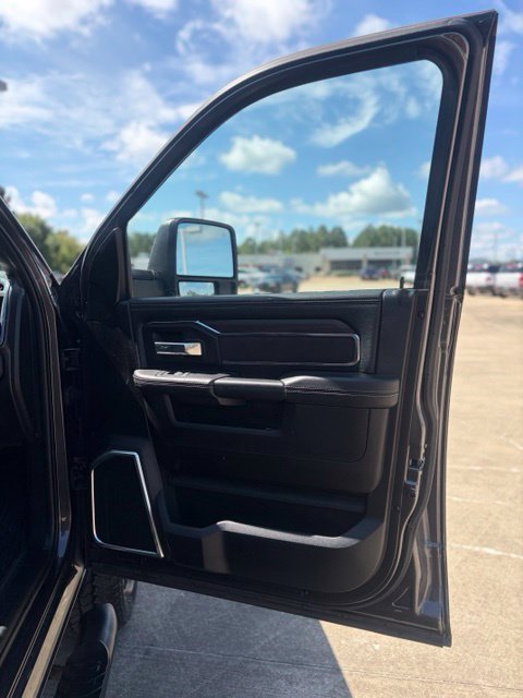 Used 2025 RAM 2500 Laramie w/ Night Edition AWD/4WD image 13