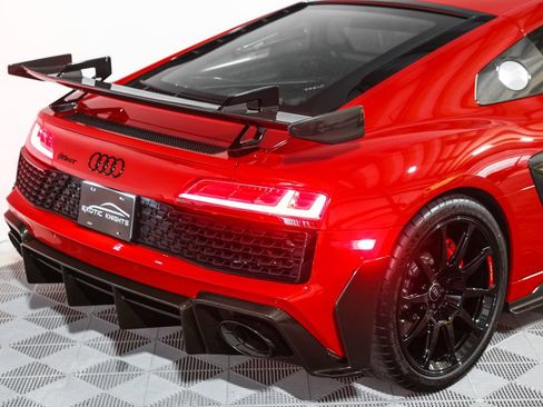 Used 2023 Audi R8 V10 GT RWD image 9