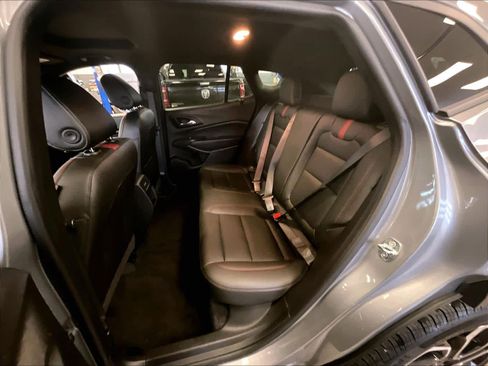 Used 2024 Chevrolet Trax RS w/ Sunroof Package image 15