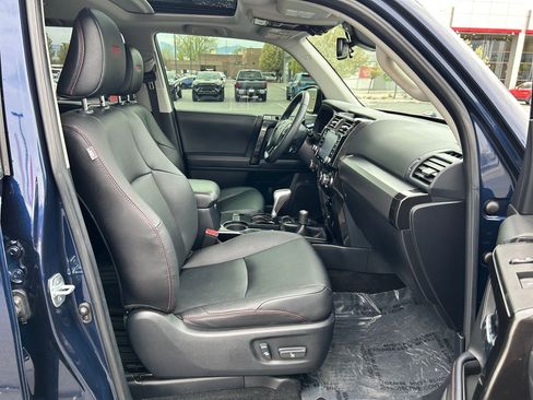 Used 2022 Toyota 4Runner TRD Off-Road Premium w/ Moonroof Package image 29