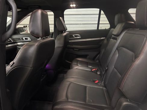 Used 2019 Ford Explorer Sport w/ Equipment Group 401A AWD/4WD image 21