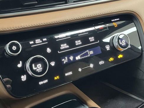 Used 2022 INFINITI QX60 Autograph w/ Cargo Package image 35