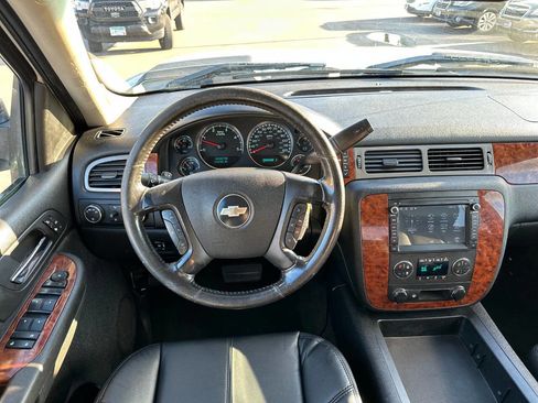 Used 2008 Chevrolet Silverado 2500 LTZ w/ Suspension Package, Off-Road image 16