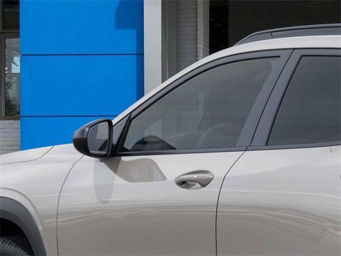 New 2026 Chevrolet Trax RS w/ Driver Confidence Package FWD image 12