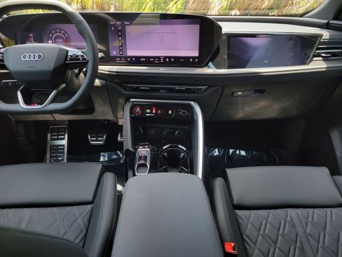 New 2026 Audi SQ5 Premium Plus AWD/4WD image 14