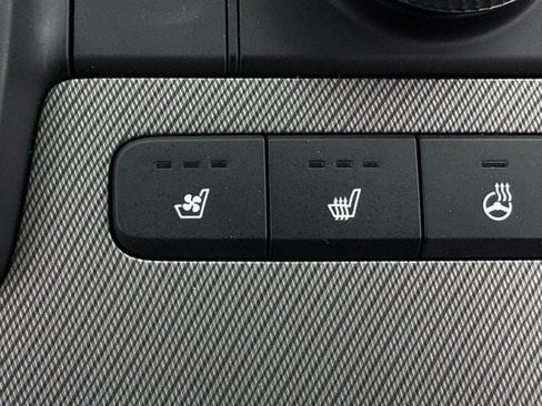 Used 2024 Hyundai Palisade SEL w/ Premium Package image 20