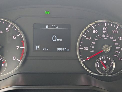 Used 2022 Kia Telluride S image 39