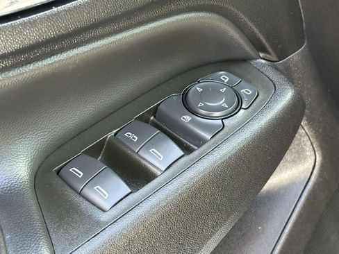 Used 2023 Chevrolet Equinox LT AWD/4WD image 14