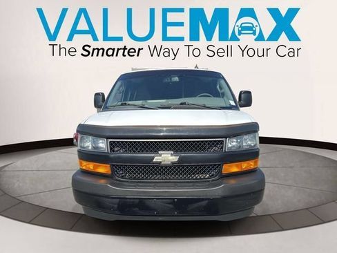 Used 2019 Chevrolet Express 2500 w/ Driver Convenience Package RWD image 10