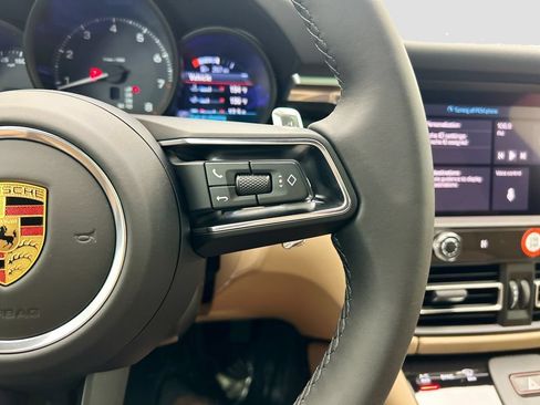 Used 2026 Porsche Macan AWD/4WD image 14