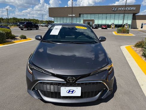 Used 2022 Toyota Corolla XSE FWD image 8