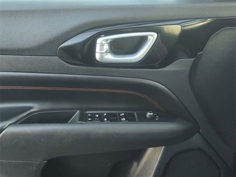 Certified 2023 Jeep Compass Trailhawk image 13