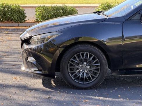Used 2016 MAZDA MAZDA3 i Sport image 11