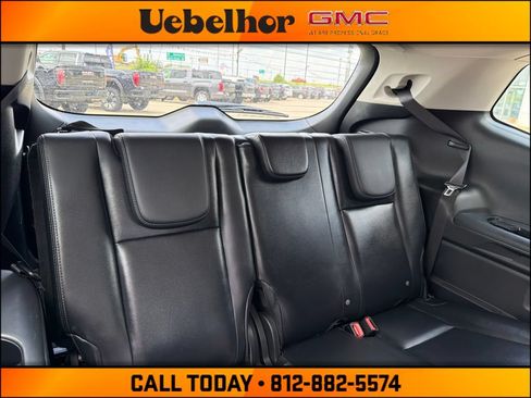 Used 2023 Subaru Ascent Limited AWD/4WD image 7