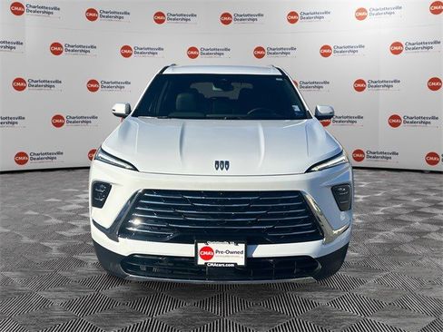 Certified 2025 Buick Enclave Preferred image 7