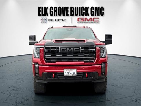 Used 2024 GMC Sierra 2500 AT4 w/ AT4 Premium Plus Package image 9