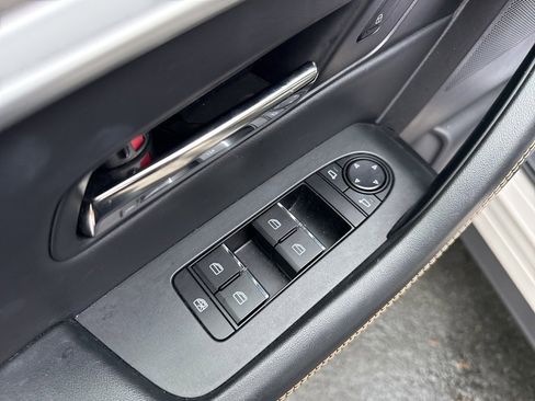 Used 2025 MAZDA CX-90 3.3 Turbo w/ Preferred Package image 24