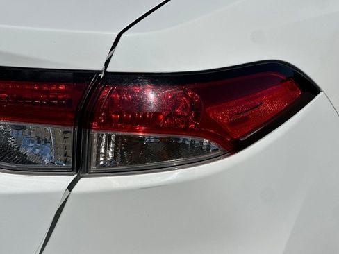 Used 2023 Toyota Corolla LE image 48