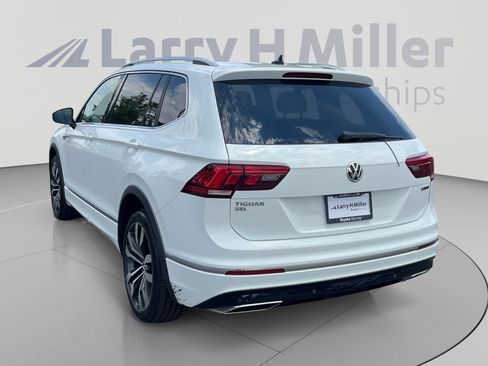 Used 2020 Volkswagen Tiguan SEL Premium R-Line w/ 3rd Row Seat Package AWD/4WD image 3