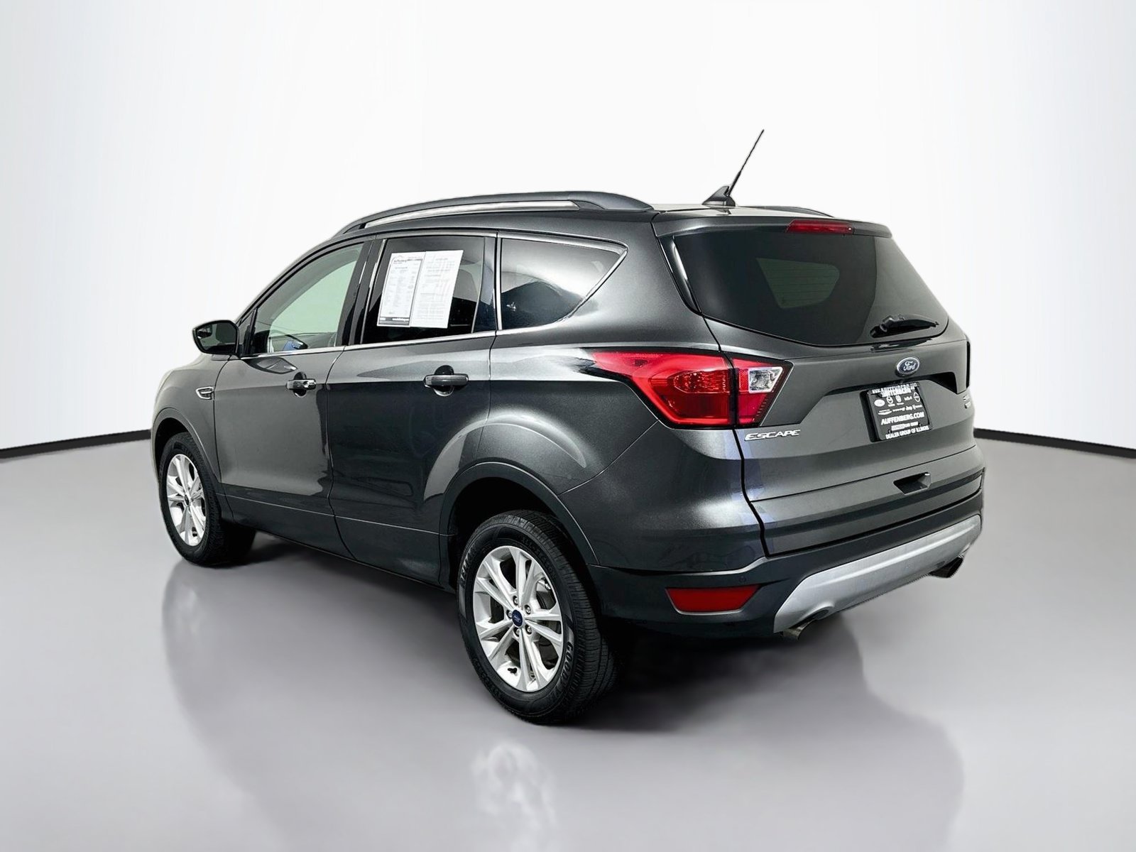 Used 2019 Ford Escape SEL AWD/4WD image 5