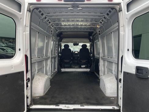 Used 2023 RAM ProMaster 2500 image 22