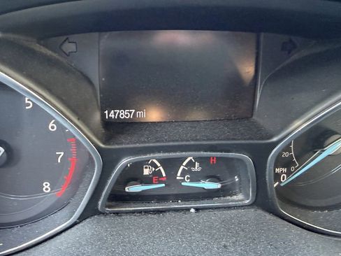 Used 2018 Ford Escape Titanium AWD/4WD image 4