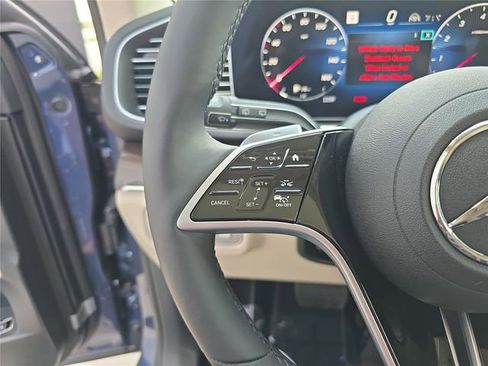 New 2026 Mercedes-Benz GLE 450 4MATIC image 34