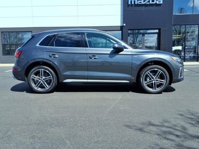 Used 2025 Audi Q5 e Premium Plus