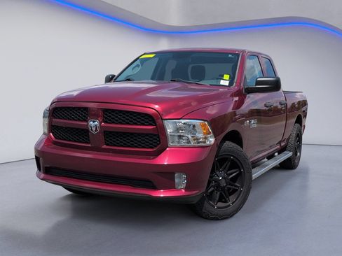 Used 2014 RAM 1500 Express RWD image 2