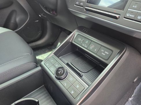 New 2026 Hyundai Kona Limited image 32