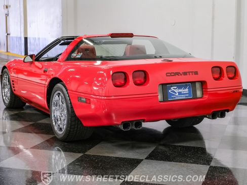 Used 1991 Chevrolet Corvette ZR-1 RWD image 12